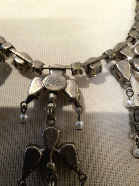 De Luxe NYA'DAM vintage opaline necklace