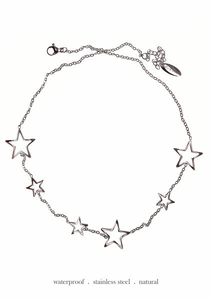 Hot Tomato stars in orbit necklace