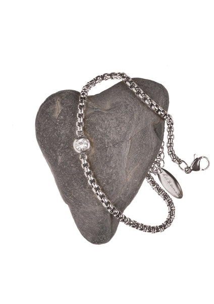 Hot Tomato box chain bracelet