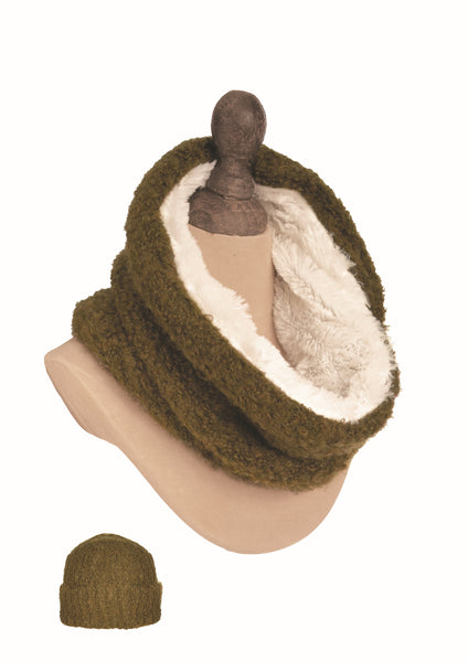 Hot Tomato cosy snood -2 colours