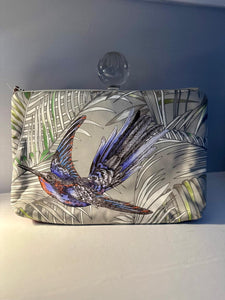 Handsewn zipped bag - diving bird