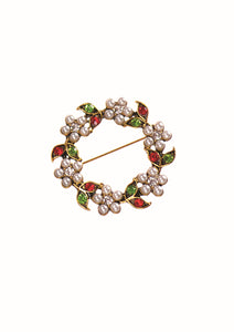 Hot Tomato Festive pearl wreath brooch
