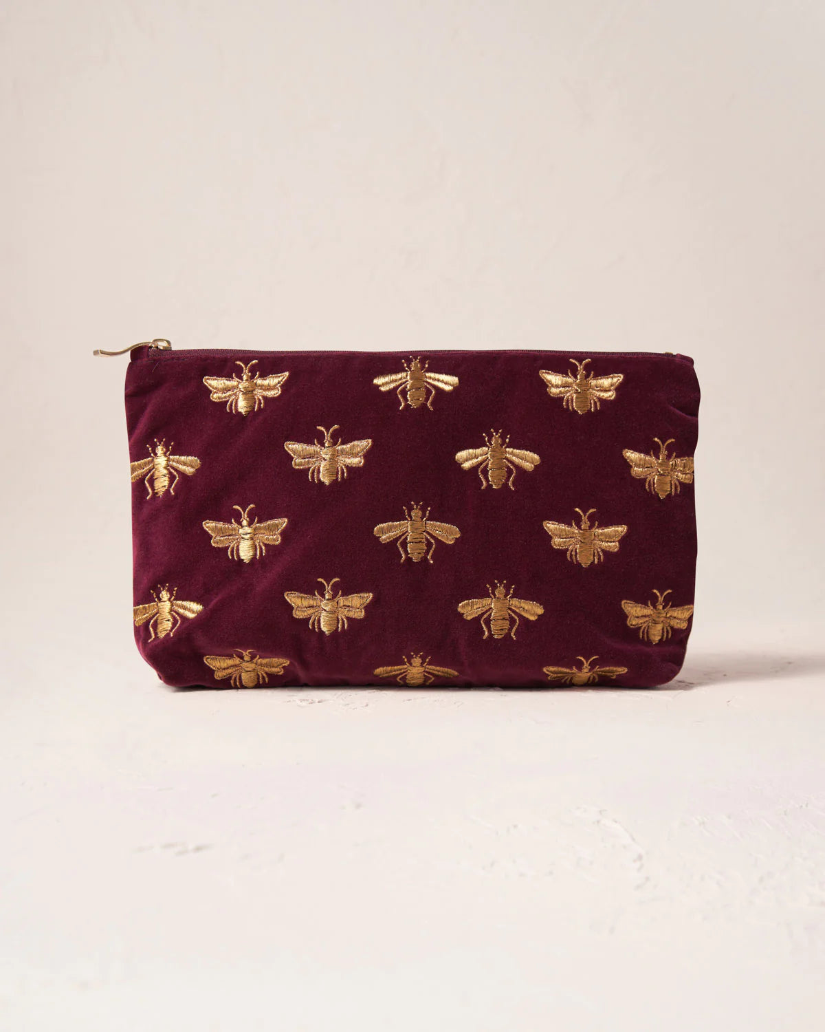 送料関税込 Elizabeth Scarlett / Provencal Bee Everyday Pouch Provençal Bee Everyday Pouch – Elizabeth Scarlett