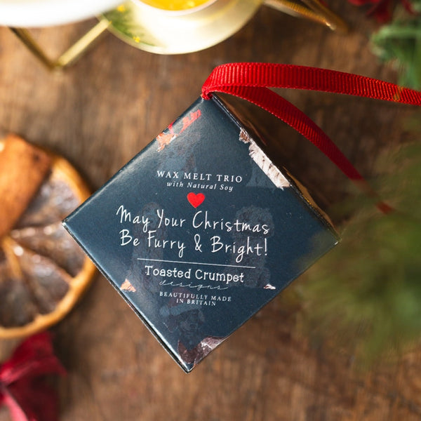 Toasted Crumpet wax melts hanger -Christmas Dogs